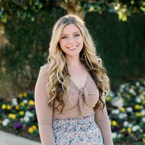 Meet your Posher, Victoria